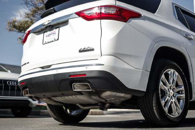 Used 2019 Chevrolet Traverse High Country AWD/4WD image 25