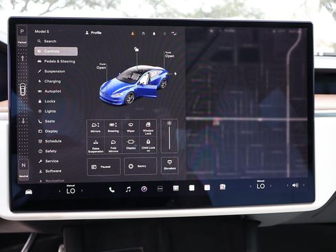 Used 2022 Tesla Model S image 50