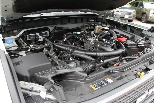 Used 2024 Ford Bronco Badlands AWD/4WD image 15