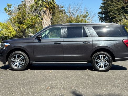 Used 2024 Ford Expedition Max Limited RWD image 7