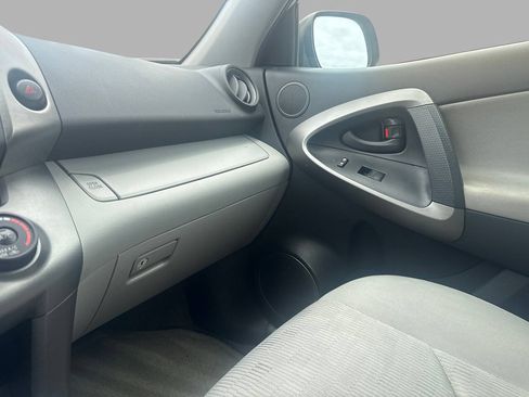 Used 2010 Toyota RAV4 2WD image 30