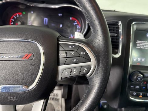 Used 2017 Dodge Durango Citadel w/ Premium Entertainment Group image 32