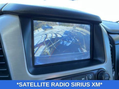 Used 2019 GMC Yukon Denali image 16