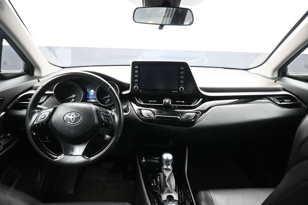 Used 2021 Toyota C-HR Limited FWD image 35