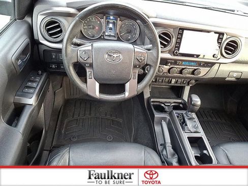 Certified 2023 Toyota Tacoma TRD Off-Road w/ TRD Premium Off Road Package image 11