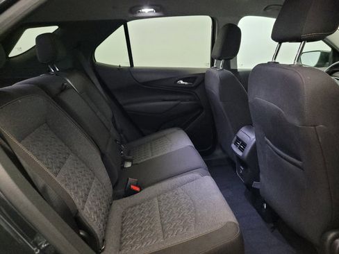 Used 2023 Chevrolet Equinox LT AWD/4WD image 19