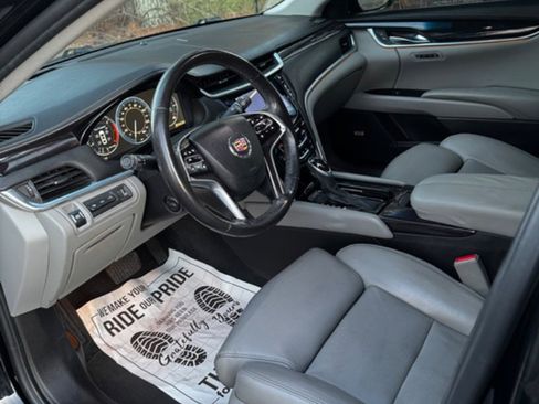 Used 2014 Cadillac XTS Premium image 10