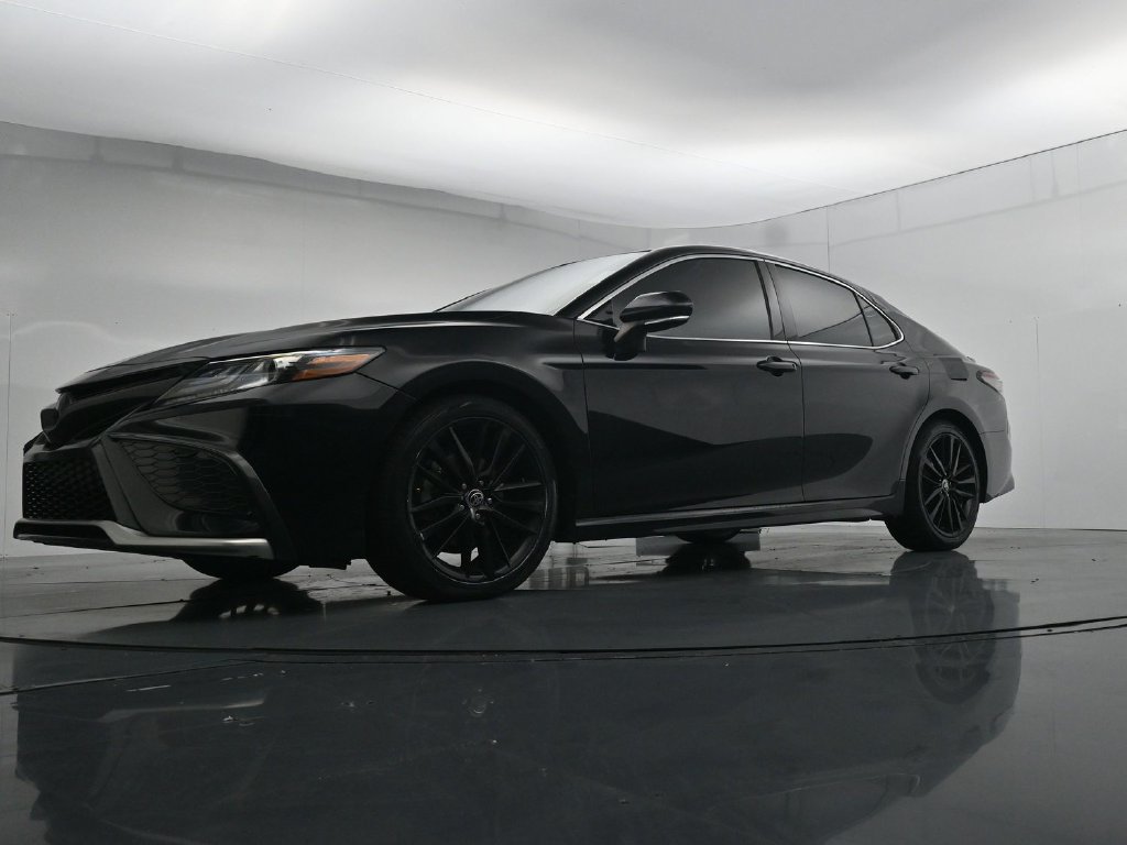 Used 2022 Toyota Camry XSE w/ Cold Weather Package AWD/4WD image 35