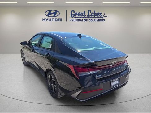 New 2026 Hyundai Elantra Sport FWD image 5