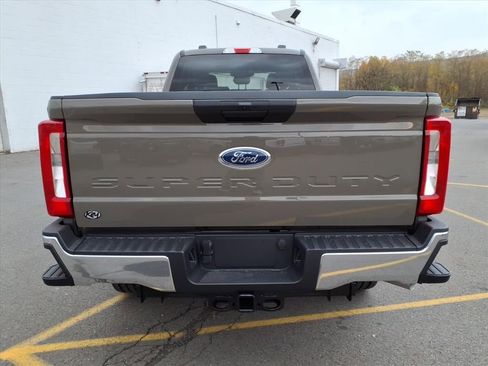 New 2026 Ford F350 XLT image 6