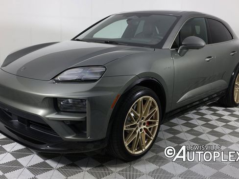 Used 2025 Porsche Macan Turbo Electric image 9