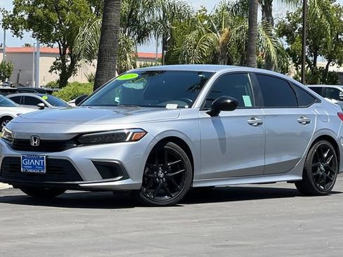 Used 2023 Honda Civic Sport image 8