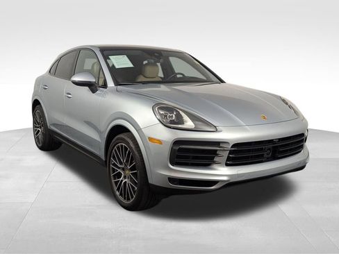 Used 2022 Porsche Cayenne Coupe AWD/4WD image 25