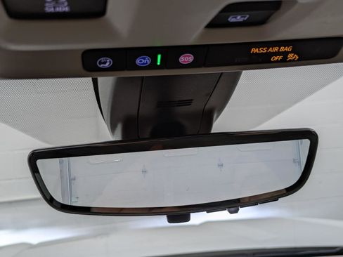 Used 2021 GMC Yukon Denali w/ Denali Premium Package image 7