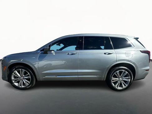 Certified 2025 Cadillac XT6 Premium Luxury image 8