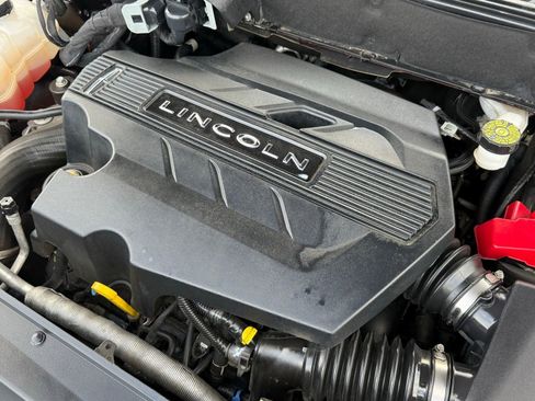 Used 2019 Lincoln Nautilus Reserve image 43