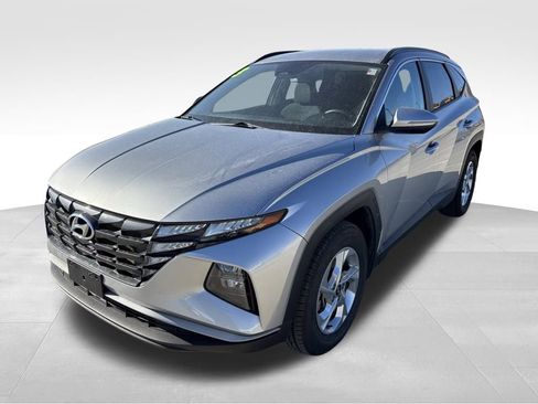 Used 2023 Hyundai Tucson SEL image 2