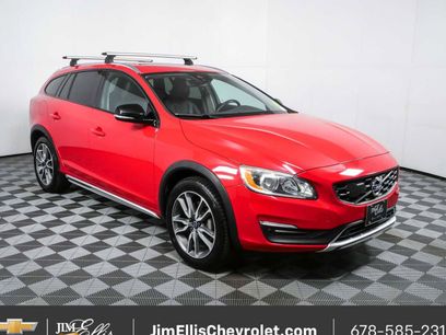 Used 2017 Volvo V60 T5 Cross Country w/ Convenience Package