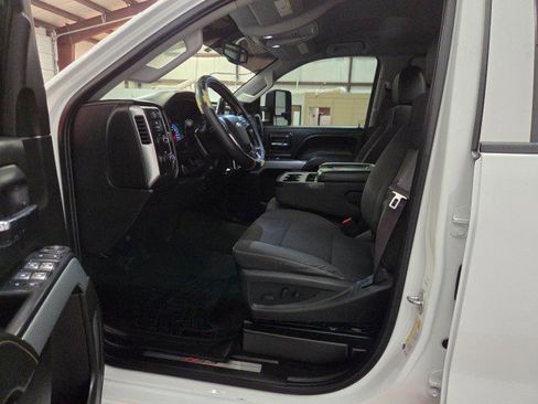 Used 2016 Chevrolet Silverado 2500 LT w/ LT Convenience Package image 64