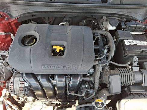 Used 2020 Kia Forte LXS FWD image 27