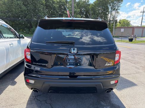Used 2021 Honda Passport Elite image 6