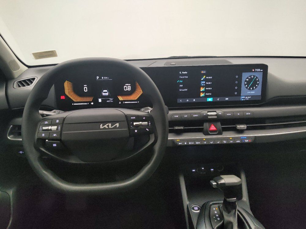 Used 2025 Kia K4 FWD image 22