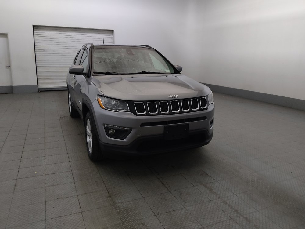 Used 2018 Jeep Compass Latitude w/ Popular Equipment Group AWD/4WD image 14