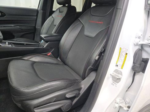 Used 2024 Jeep Compass Trailhawk image 25