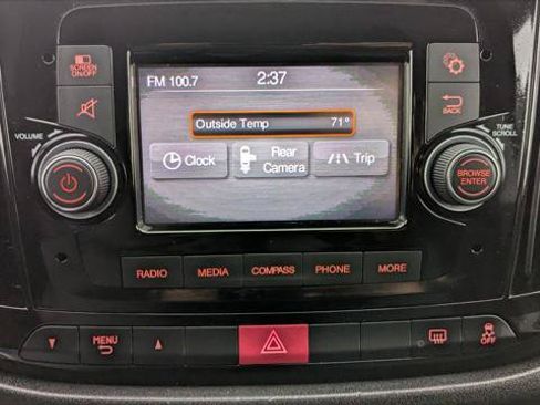 Used 2020 RAM ProMaster City Tradesman SLT FWD image 28