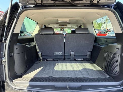 Used 2013 Chevrolet Suburban LT AWD/4WD image 5