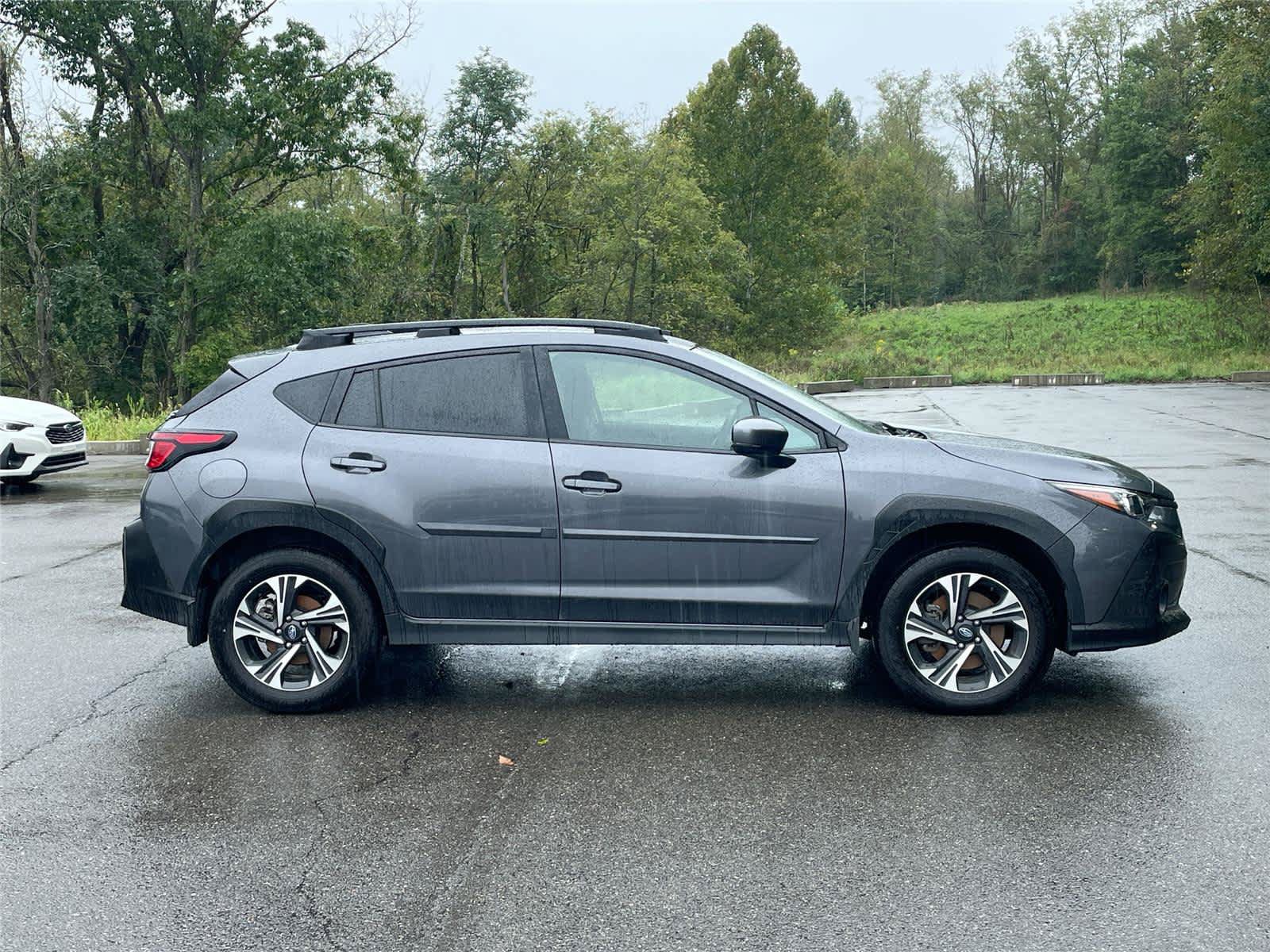 Used 2026 Subaru Crosstrek 2.5i Premium AWD/4WD image 6