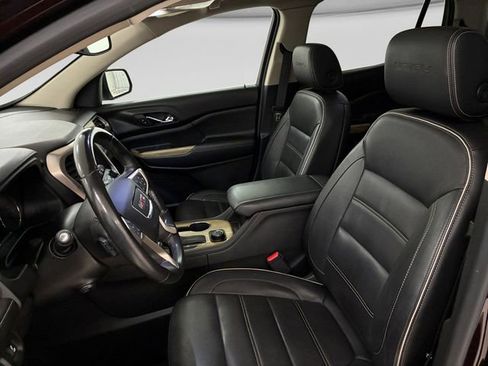 Used 2018 GMC Acadia Denali w/ Technology Package image 12