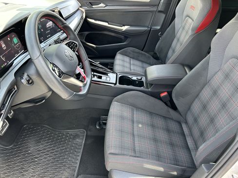 Certified 2024 Volkswagen GTI SE FWD image 17