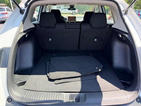 Used 2025 Honda HR-V LX image 18