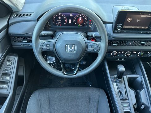 Used 2023 Honda Accord EX image 28