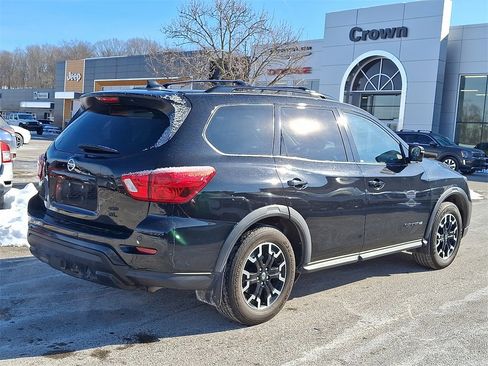 Used 2020 Nissan Pathfinder SL image 6