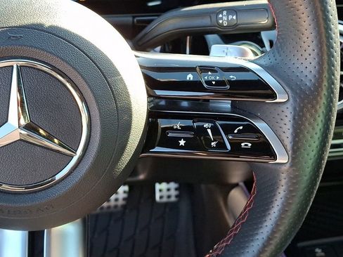 Used 2024 Mercedes-Benz GLA 250 4MATIC image 24