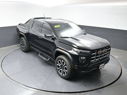 Used 2025 GMC Canyon AT4 w/ Nightfall Edition AWD/4WD image 44