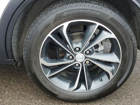 Used 2021 Buick Encore GX Essence image 37