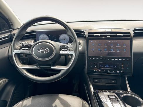 Used 2023 Hyundai Tucson Limited AWD/4WD image 10