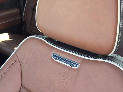 Used 2025 GMC Sierra 1500 Denali Ultimate image 17