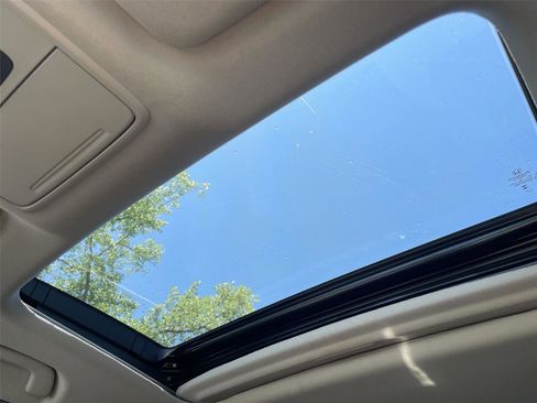 Used 2023 Honda Accord EX image 20