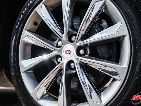 Used 2014 Cadillac XTS FWD image 8