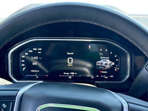 Used 2026 GMC Sierra 1500 SLT AWD/4WD image 10