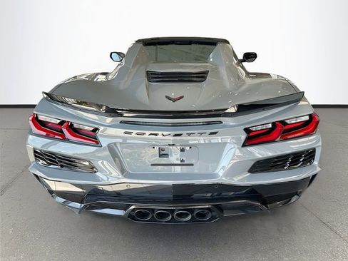 Used 2024 Chevrolet Corvette Z06 w/ Stealth Interior Trim Package RWD image 23