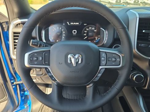 New 2026 RAM 1500 Big Horn AWD/4WD image 25