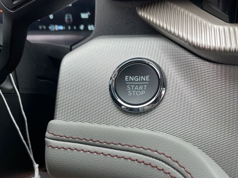 New 2026 Ford Explorer Active w/ Active Comfort Package image 10