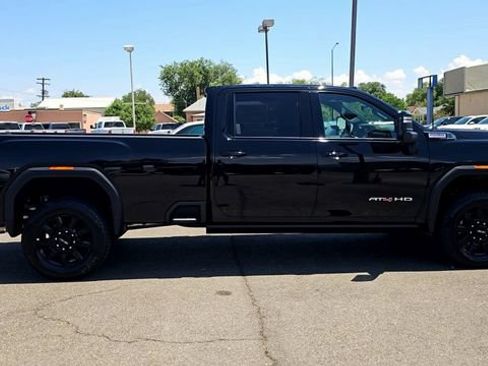 New 2026 GMC Sierra 3500 AT4 w/ AT4 Premium Plus Package AWD/4WD image 11