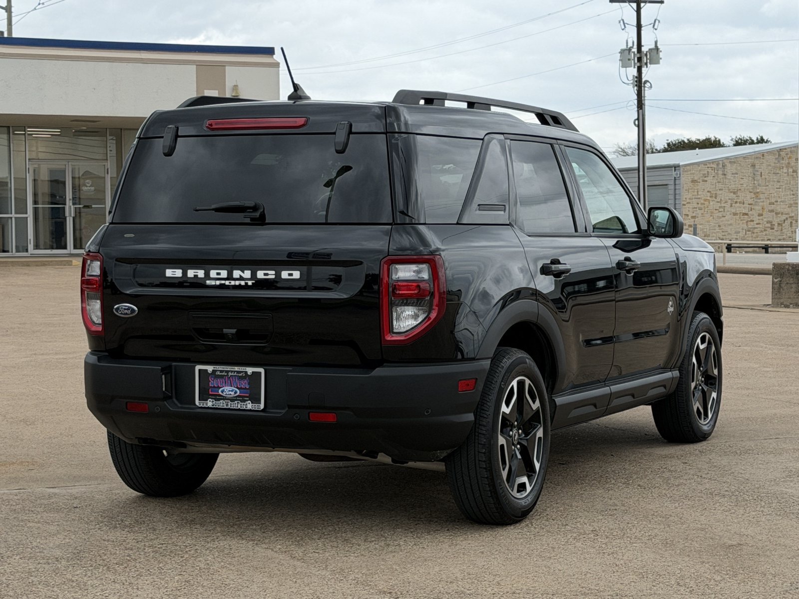 Used 2024 Ford Bronco Sport Outer Banks AWD/4WD image 4