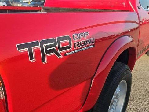 Used 2004 Toyota Tacoma PreRunner RWD image 10